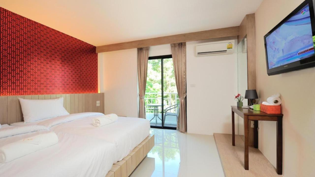 Chilli Salza Patong Hotell Exteriör bild