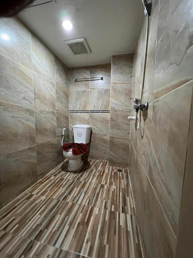 Chilli Salza Patong Hotell Exteriör bild
